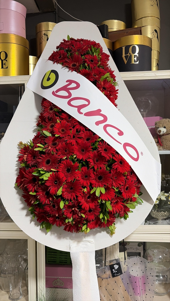 düğün açılış çiçeği gelin duağı